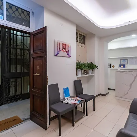 罗马特雷维精英旅馆