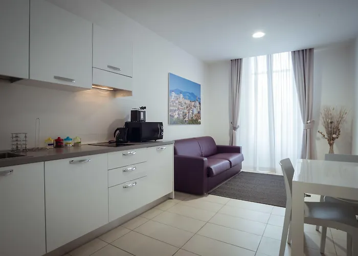 트레비 엘리트 4*